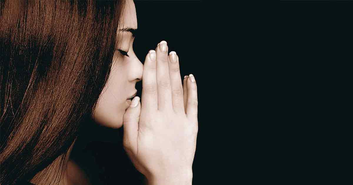 Обращение к Высшим силам: как правильно молиться?